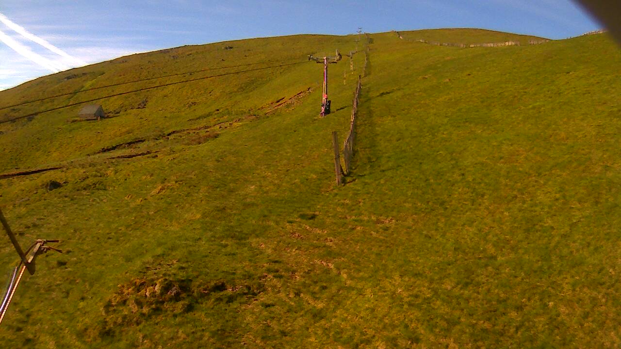 Image from 2022/06/02 for Tow Hut