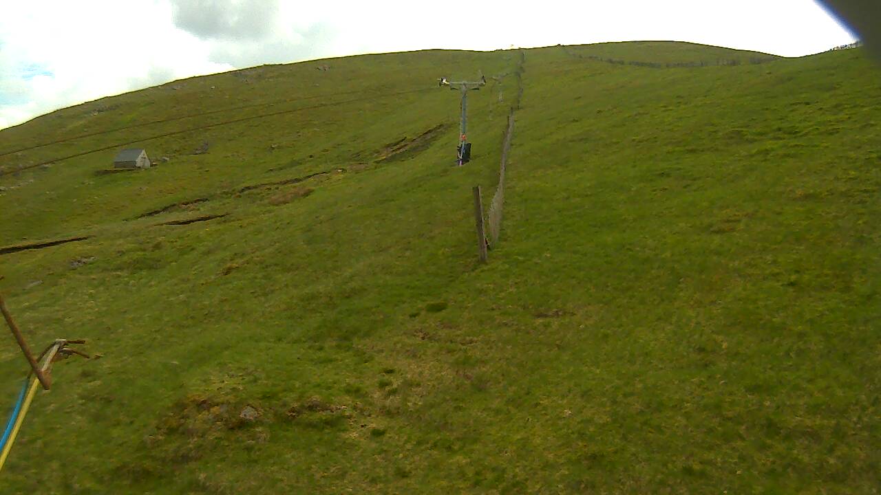 Image from 2022/06/02 for Tow Hut