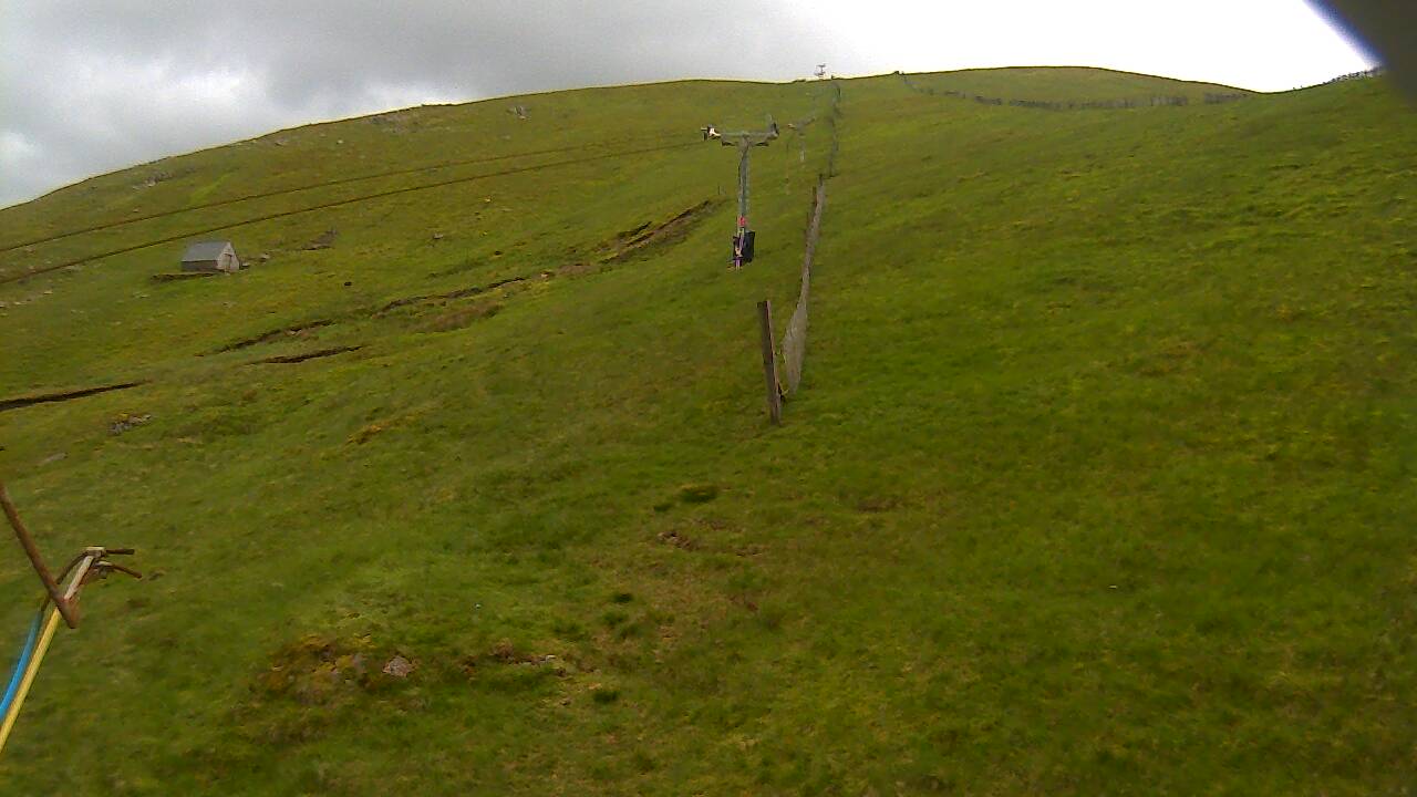 Image from 2022/06/11 for Tow Hut