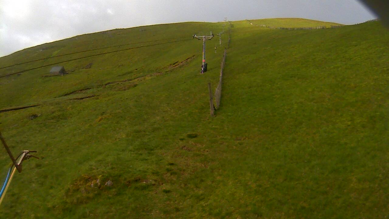 Image from 2022/06/12 for Tow Hut