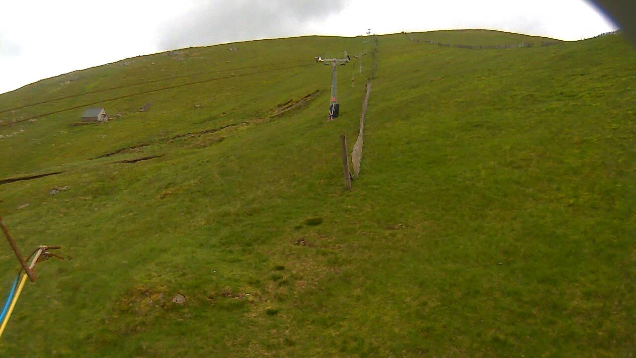 Image from 2022/06/14 for Tow Hut