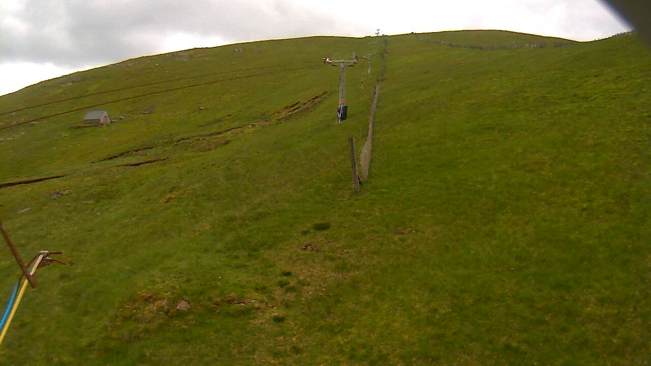 Image from 2022/06/14 for Tow Hut