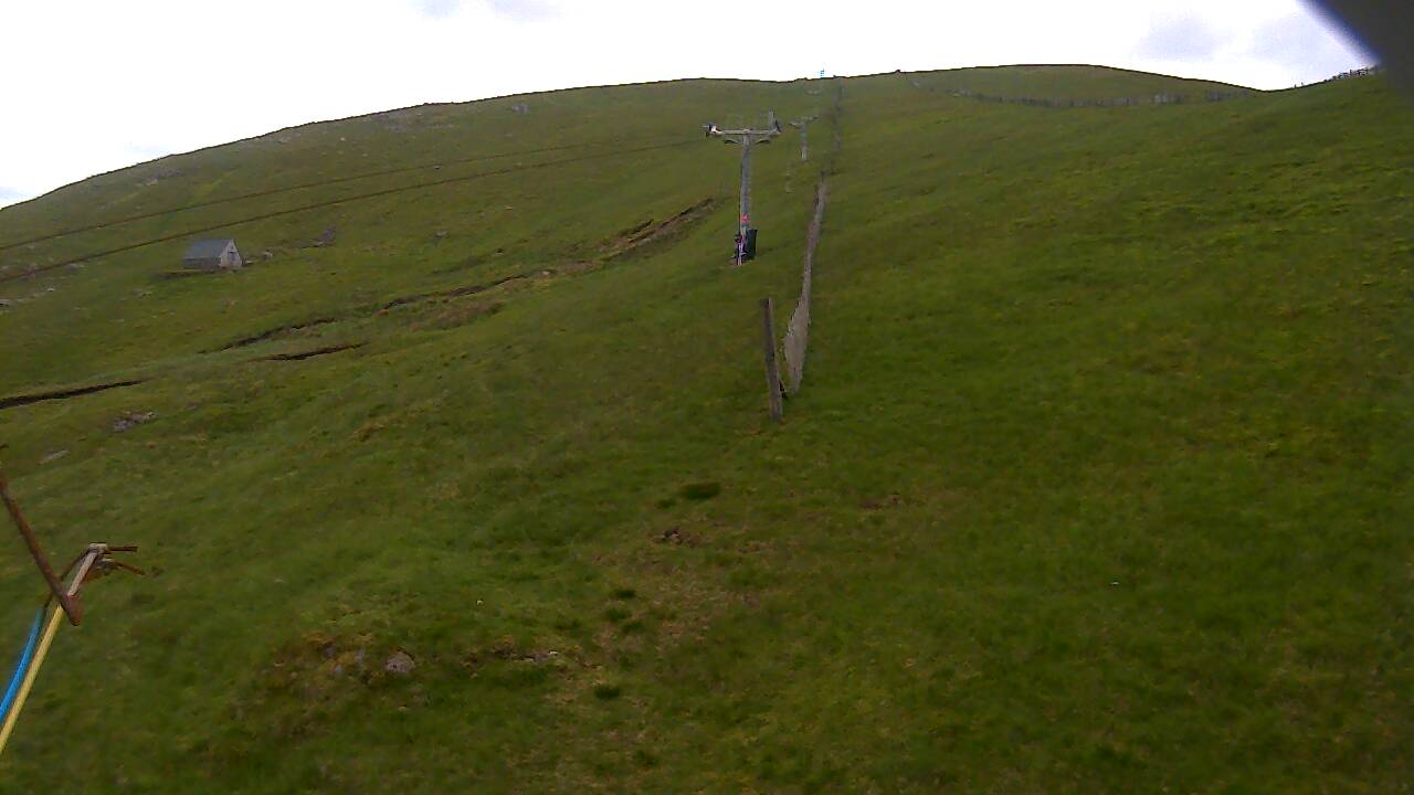 Image from 2022/06/14 for Tow Hut