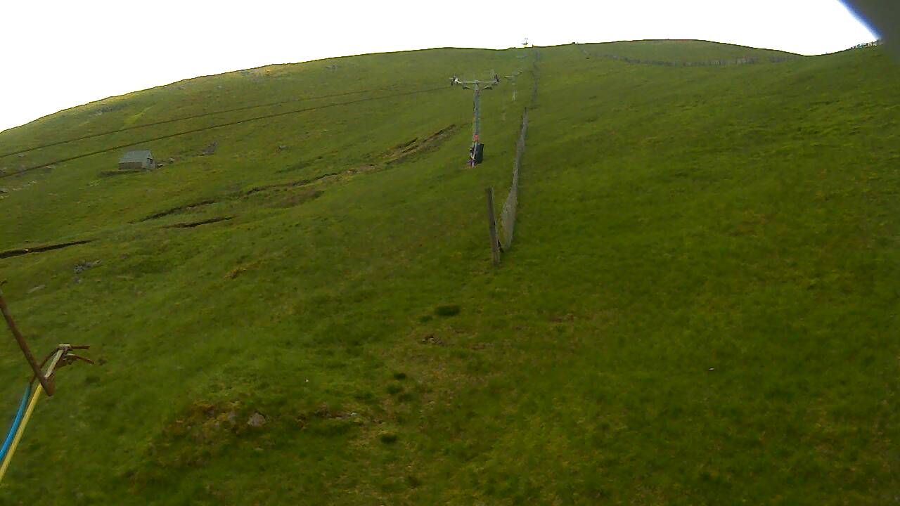 Image from 2022/06/15 for Tow Hut