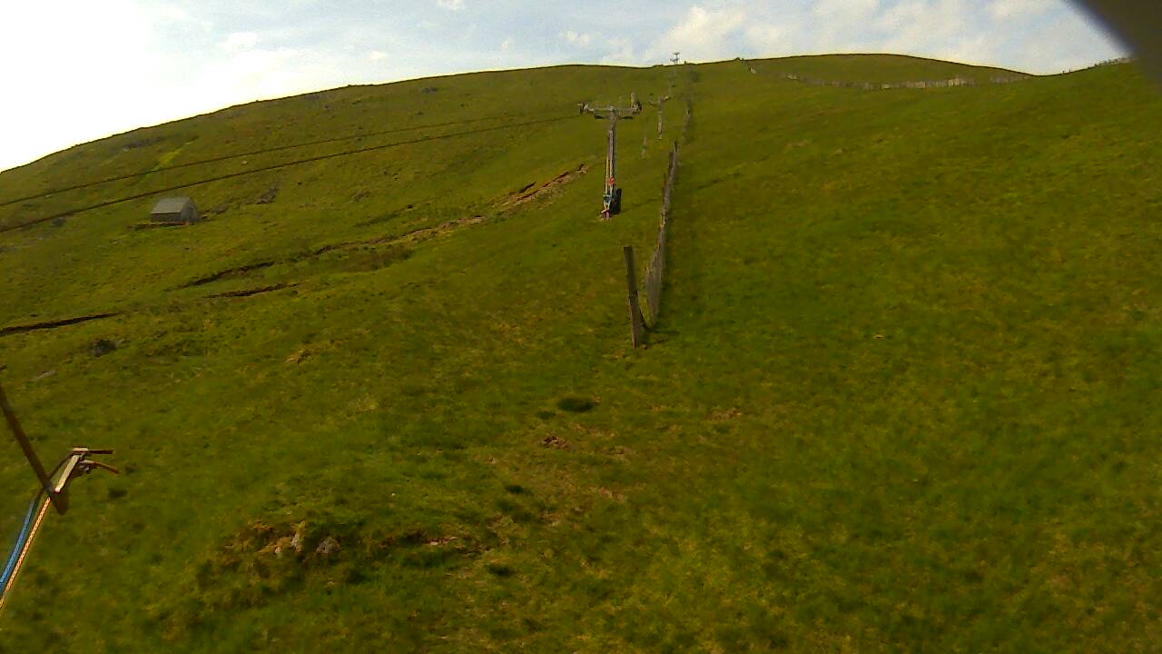 Image from 2022/06/17 for Tow Hut