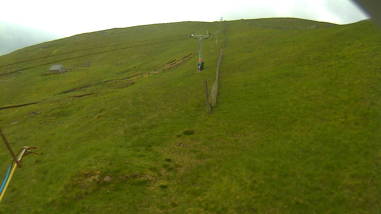 Image from 2022/06/17 for Tow Hut