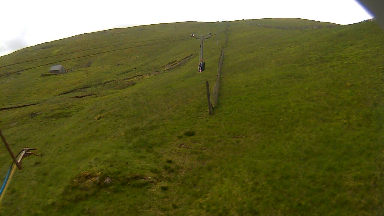 Image from 2022/06/18 for Tow Hut