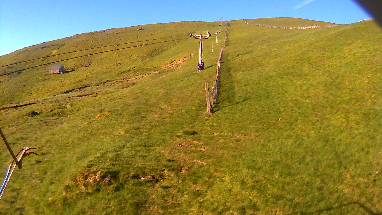 Image from 2022/06/20 for Tow Hut