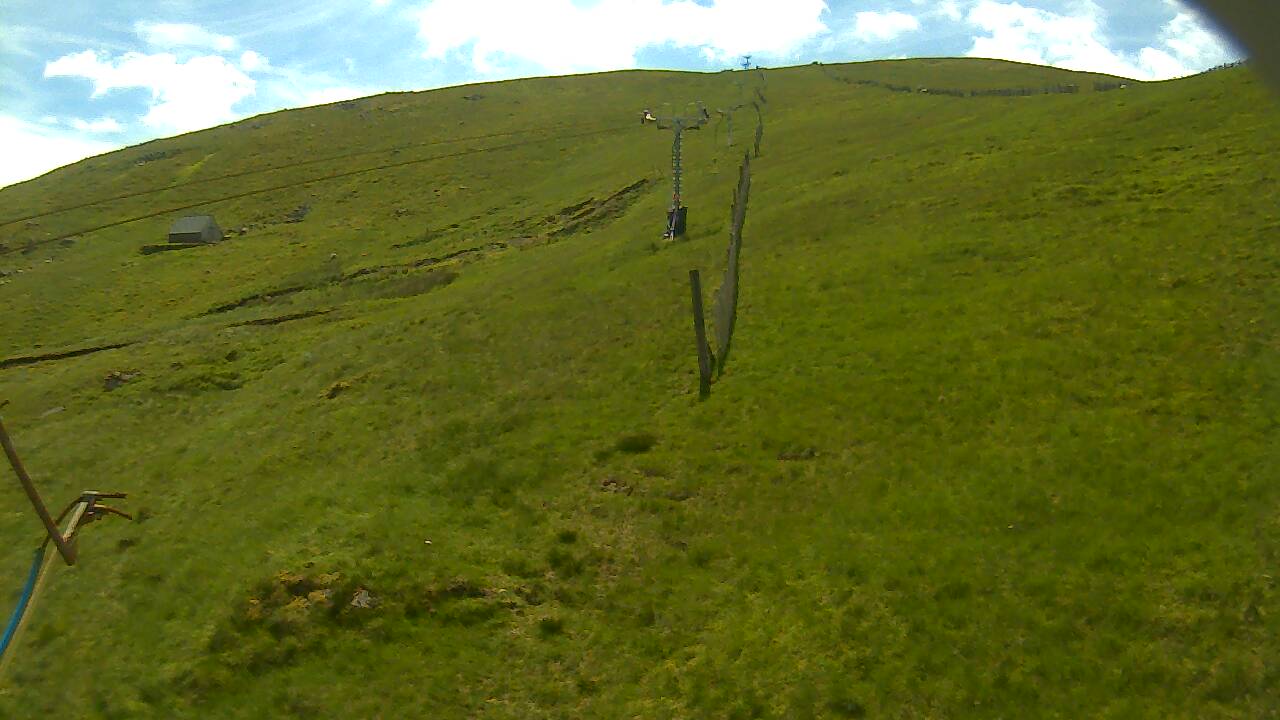 Image from 2022/06/20 for Tow Hut