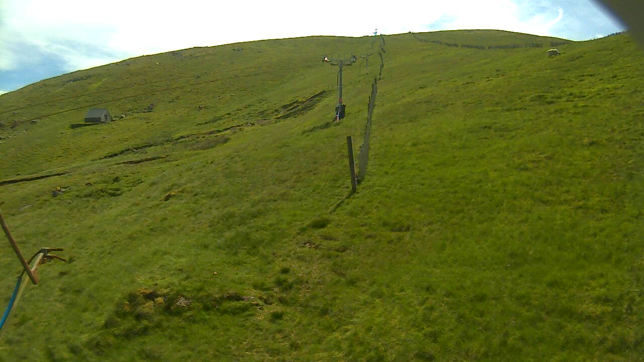 Image from 2022/06/20 for Tow Hut