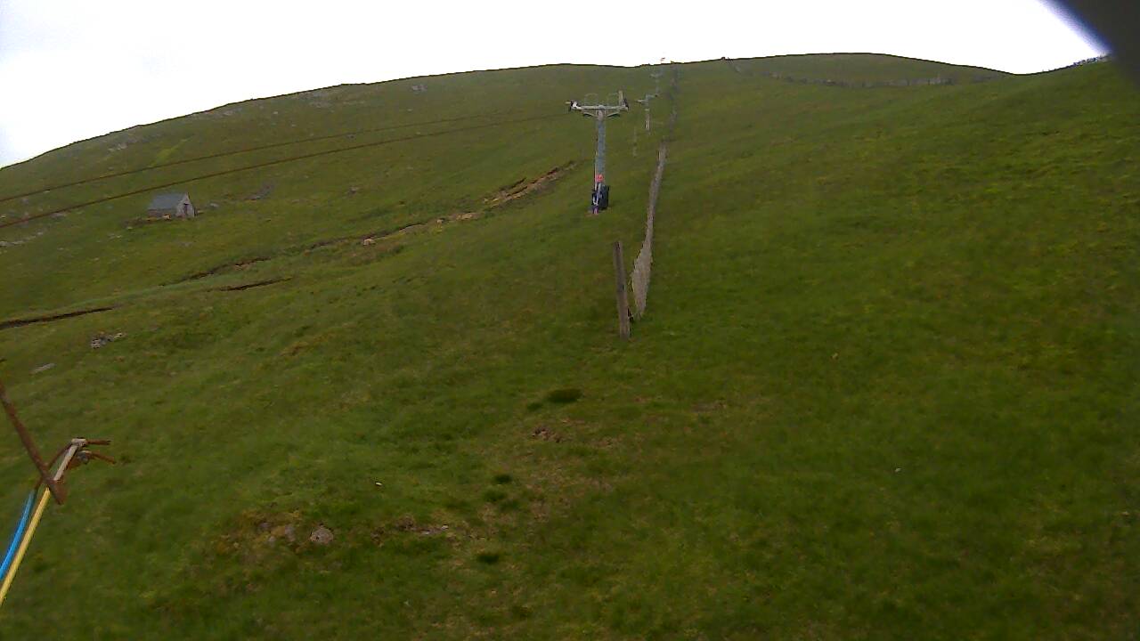 Image from 2022/06/21 for Tow Hut