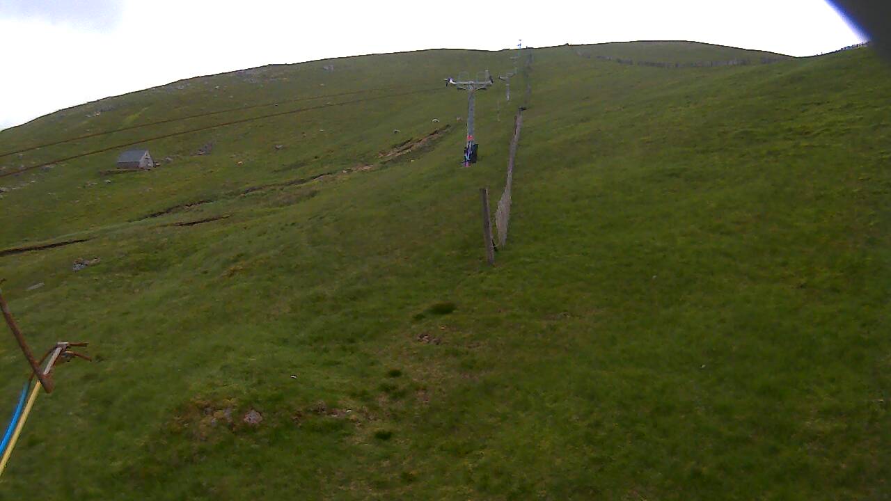 Image from 2022/06/21 for Tow Hut