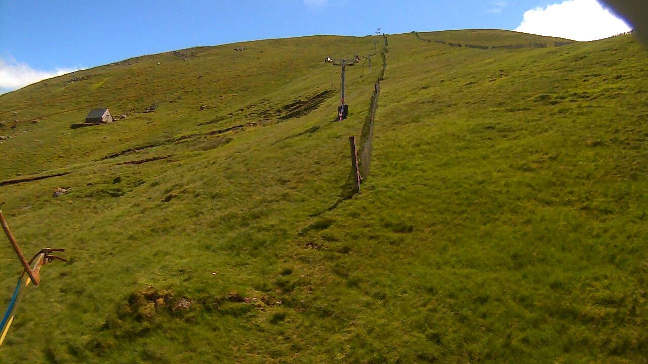 Image from 2022/06/22 for Tow Hut