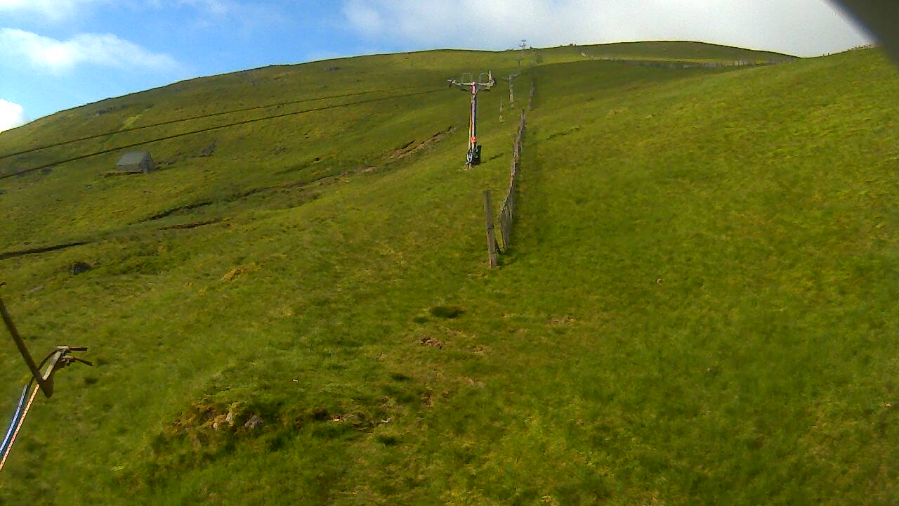 Image from 2022/06/23 for Tow Hut