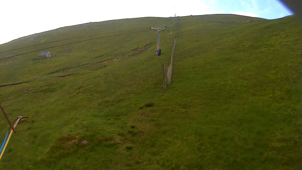 Image from 2022/06/24 for Tow Hut