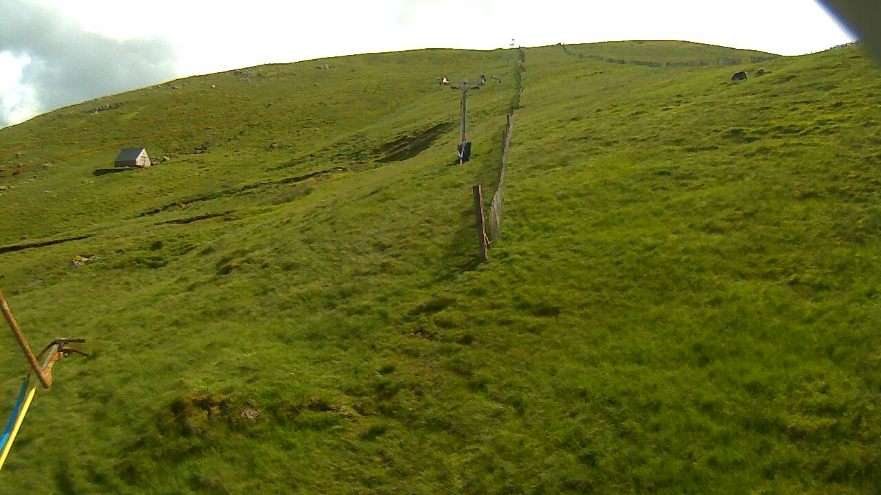 Image from 2022/06/25 for Tow Hut