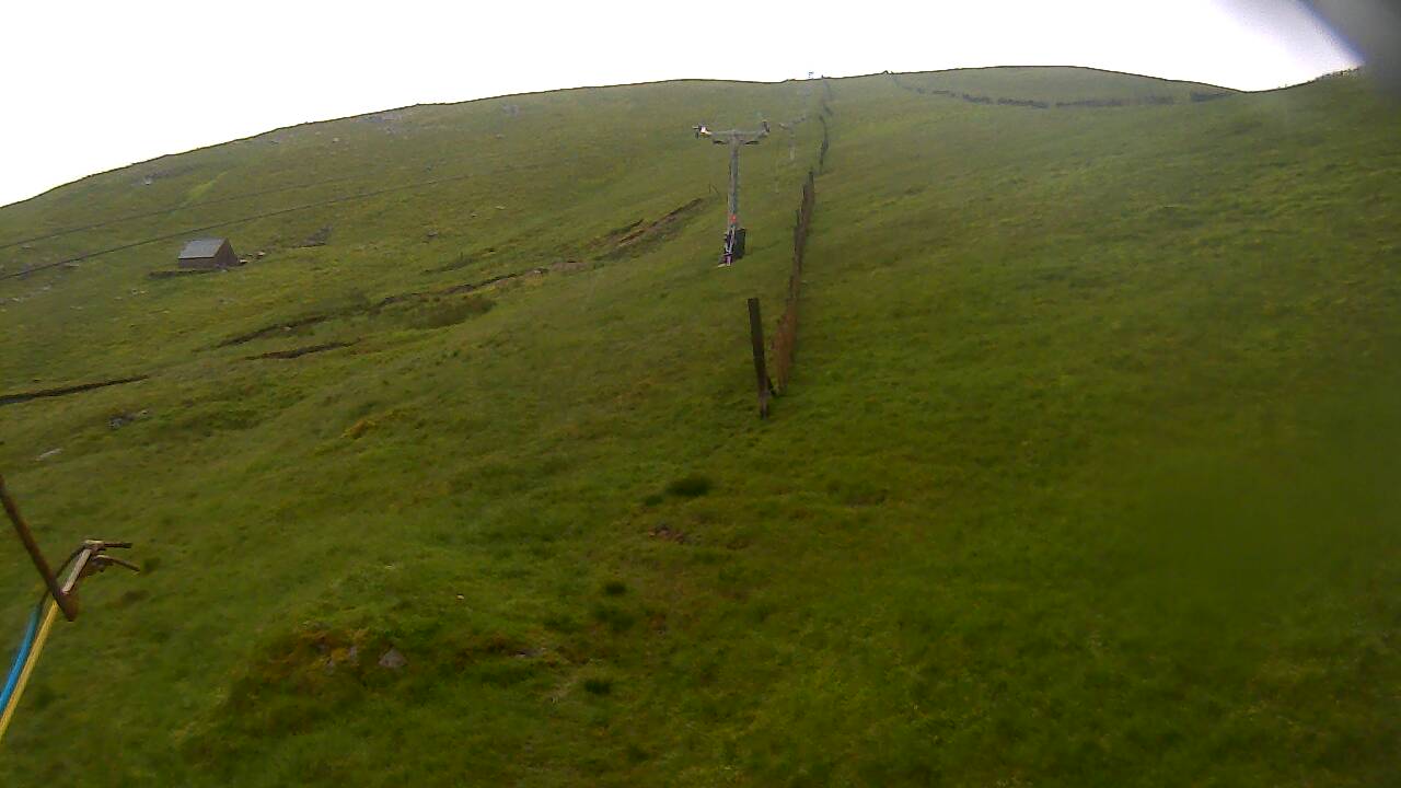 Image from 2022/06/27 for Tow Hut