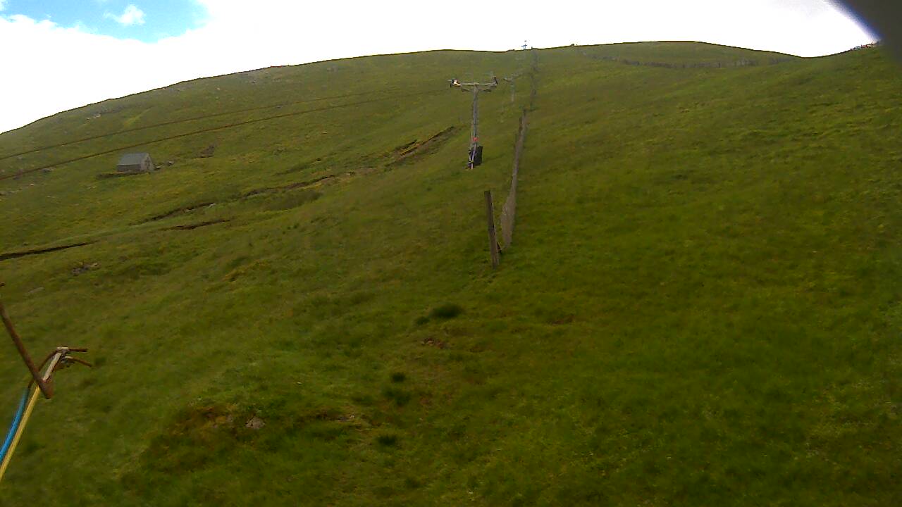 Image from 2022/07/03 for Tow Hut