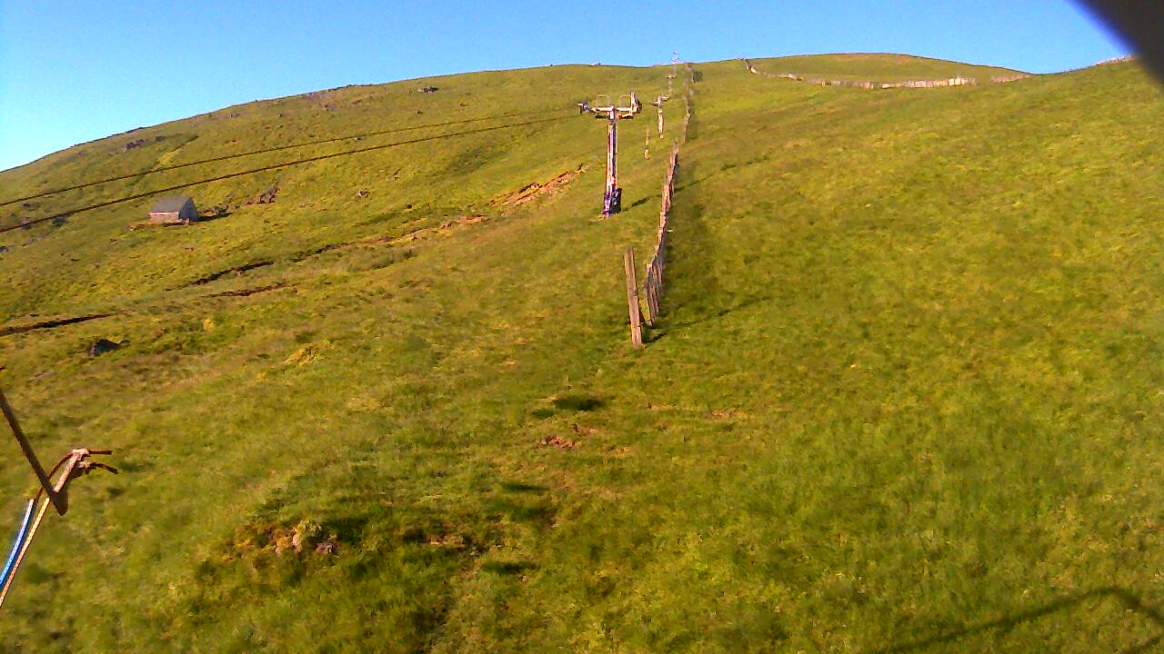 Image from 2022/07/10 for Tow Hut