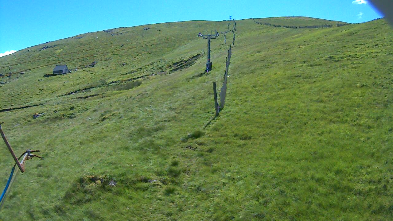 Image from 2022/07/10 for Tow Hut